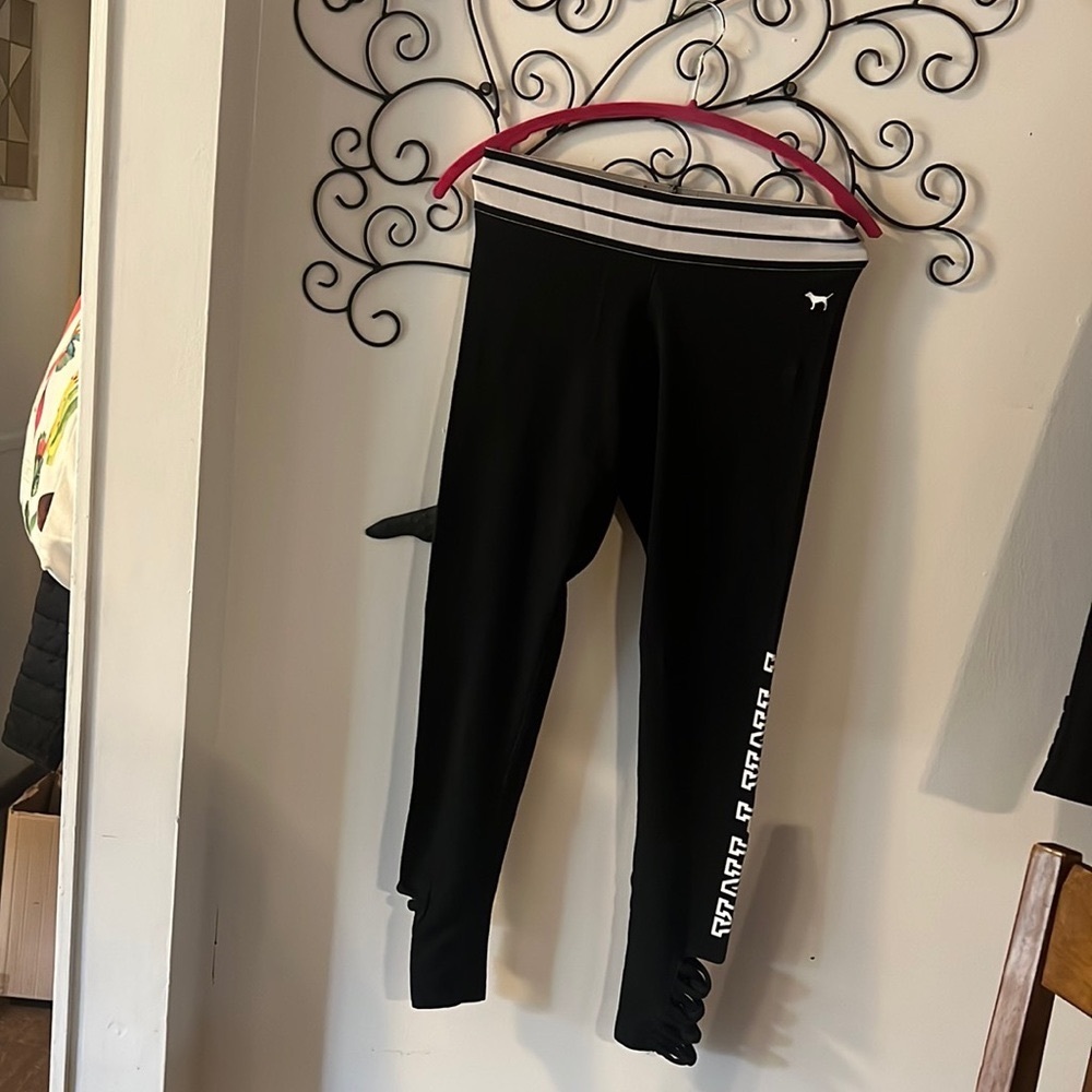 Victoria secret’s Pink nation leggings
